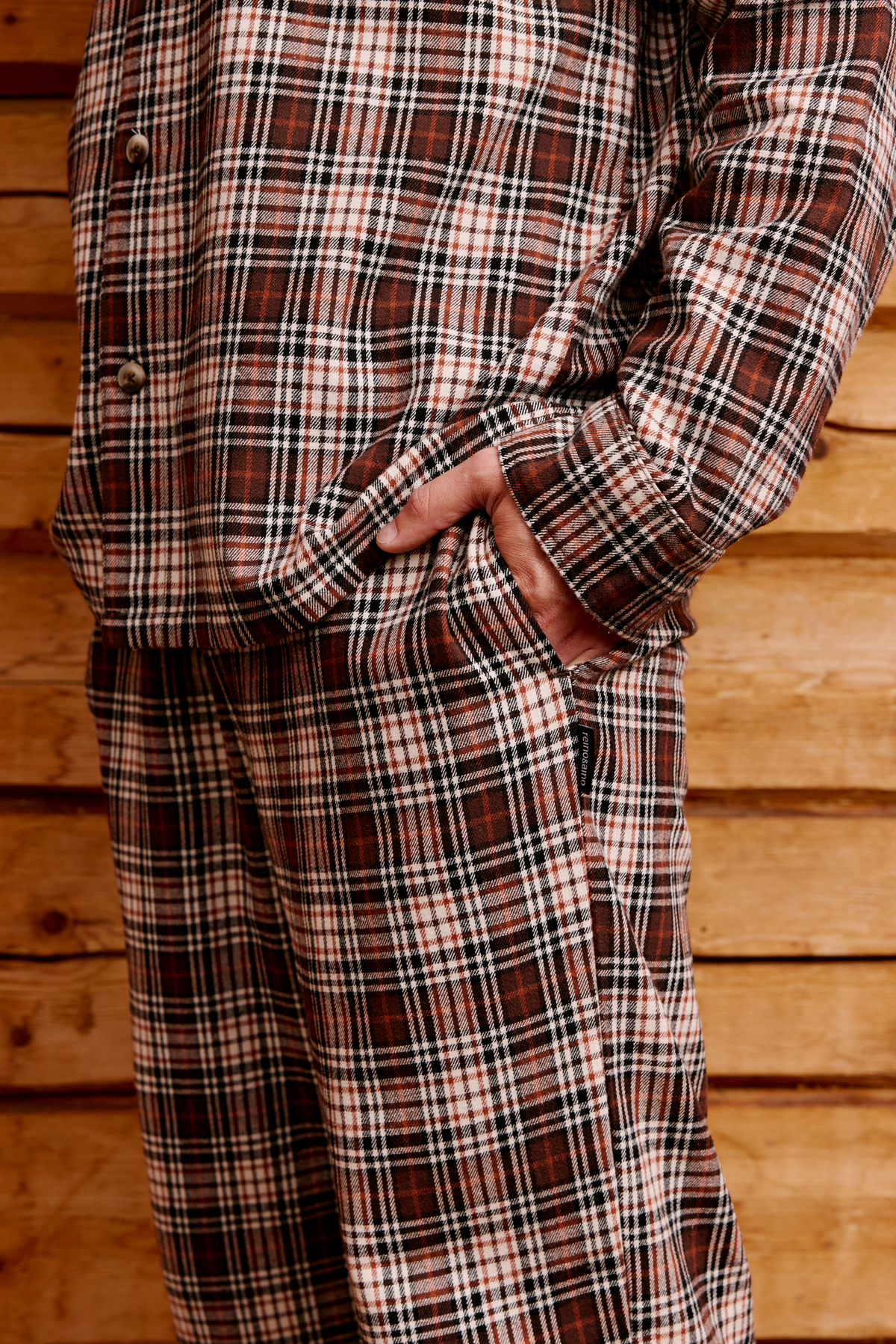 23074364004_3; 23074364003_3; 23074364002_3; 23074364001_3; Finlayson  Reino Flanellipyjama Ruskea / M 